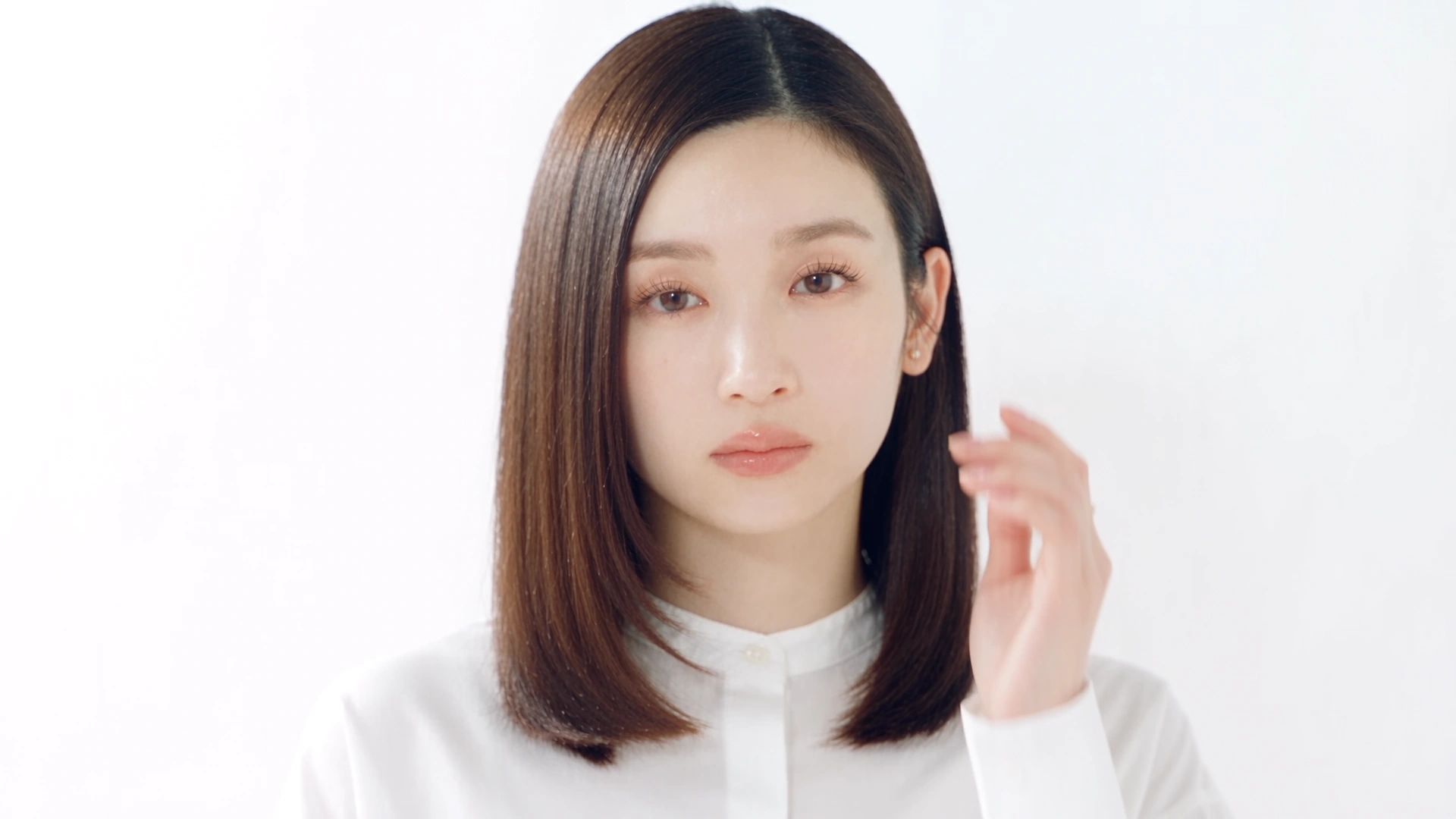 まっすぐ、艶めく。