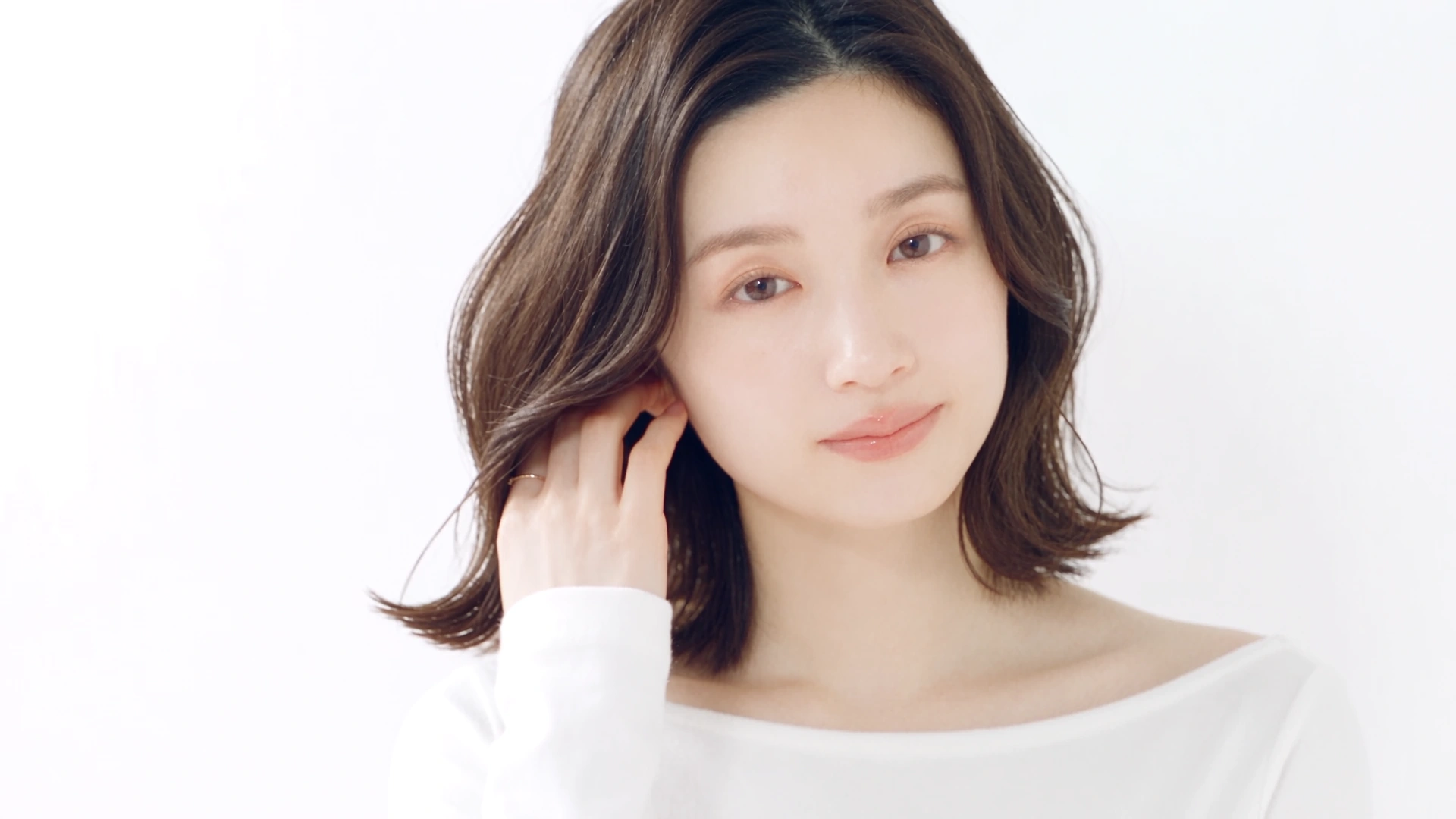 抜け感を、味方に。